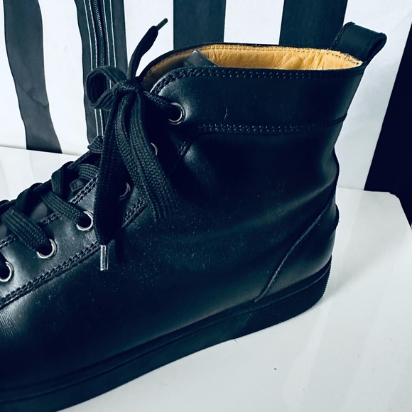 Christian Louboutin Men’s High Top Sneakers w/ Red Bottom Soles - Picture 4 of 13
